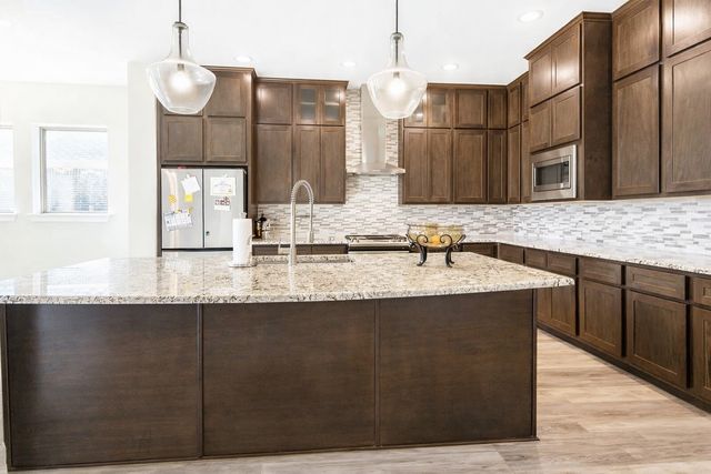 2711 Trinity Ridge Street, Mansfield, TX 76063