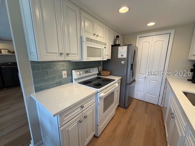 10 S Forest Beach Dr Apt 412, Hilton Head Island, SC 29928