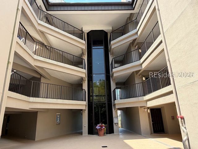 10 S Forest Beach Dr Apt 412, Hilton Head Island, SC 29928