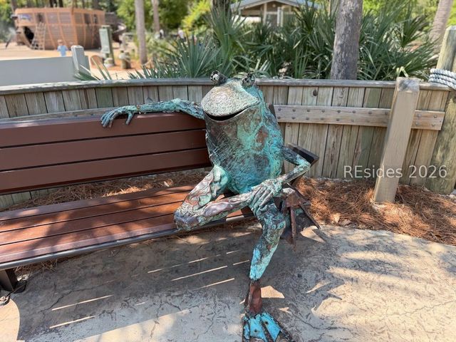 10 S Forest Beach Dr Apt 412, Hilton Head Island, SC 29928