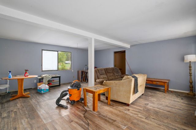 2424 Robinson Road, Grants Pass, OR 97527