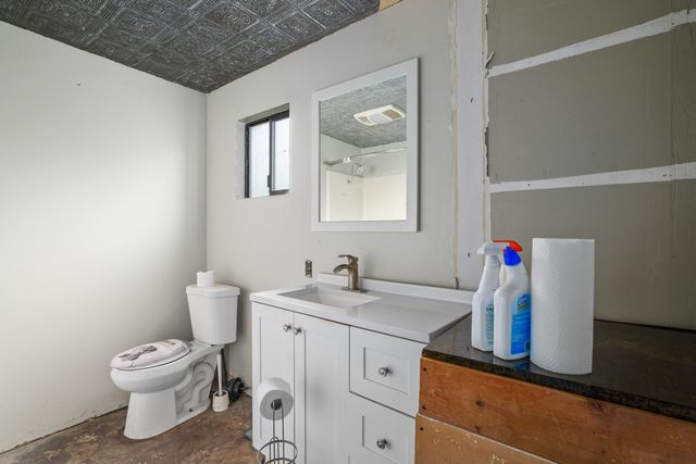 2424 Robinson Road, Grants Pass, OR 97527