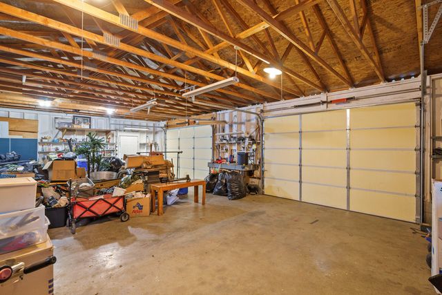 2424 Robinson Road, Grants Pass, OR 97527