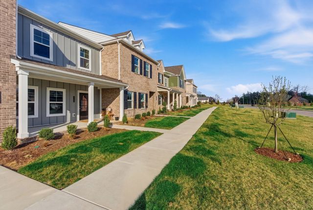 725 Coburg Pvt St, Gallatin, TN 37066