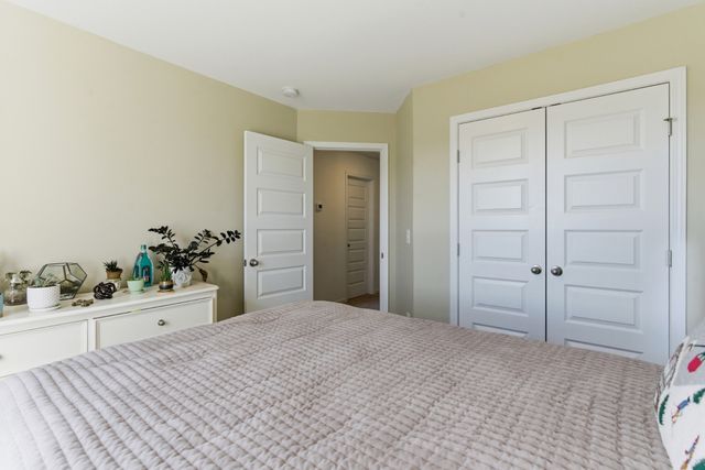 725 Coburg Pvt St, Gallatin, TN 37066