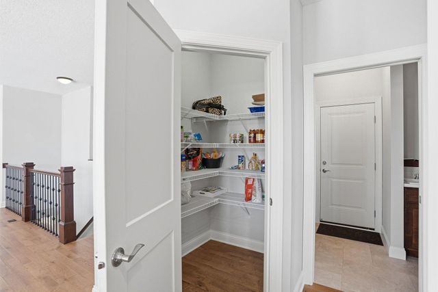 17317 Eastwood Avenue, Lakeville, MN 55044