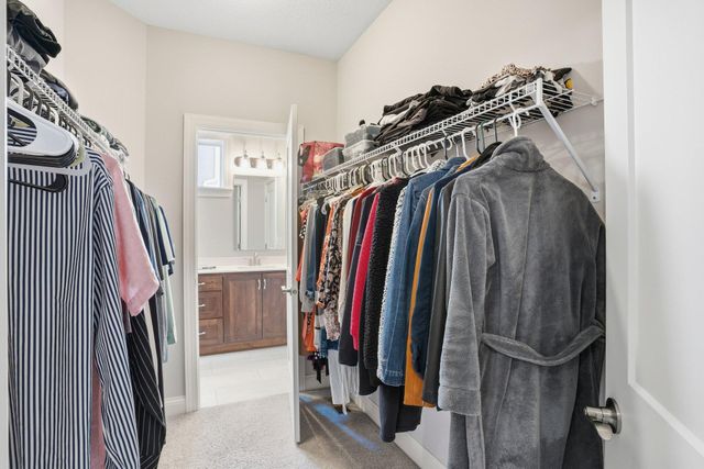 17317 Eastwood Avenue, Lakeville, MN 55044