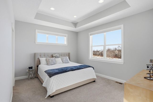 17317 Eastwood Avenue, Lakeville, MN 55044