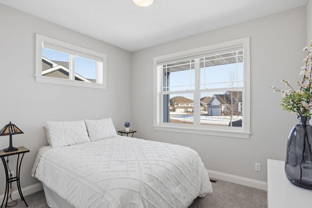 17317 Eastwood Avenue, Lakeville, MN 55044