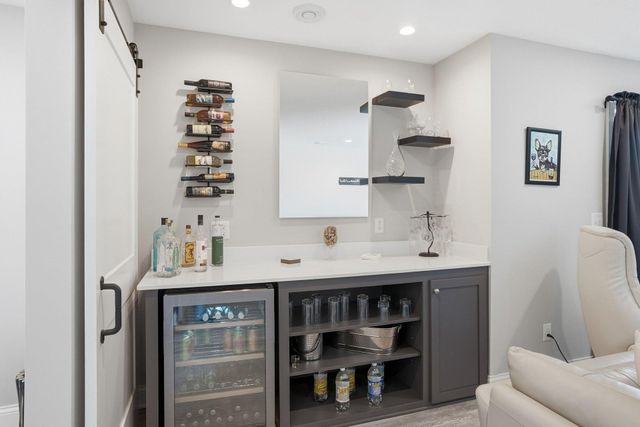 17317 Eastwood Avenue, Lakeville, MN 55044