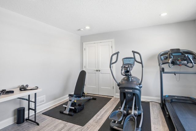 17317 Eastwood Avenue, Lakeville, MN 55044