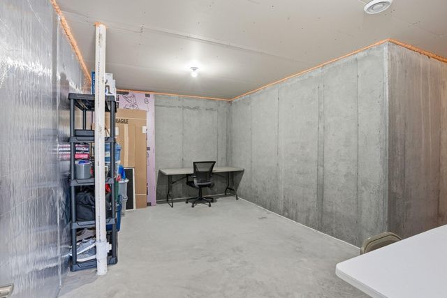 17317 Eastwood Avenue, Lakeville, MN 55044