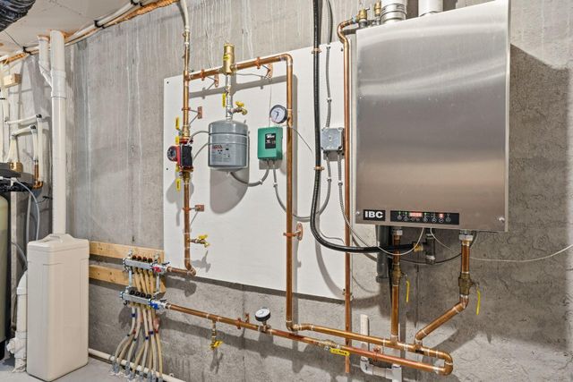 17317 Eastwood Avenue, Lakeville, MN 55044