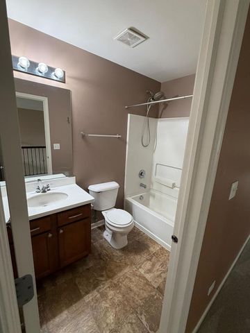 9911 Williams Drive, Huntley, IL 60142