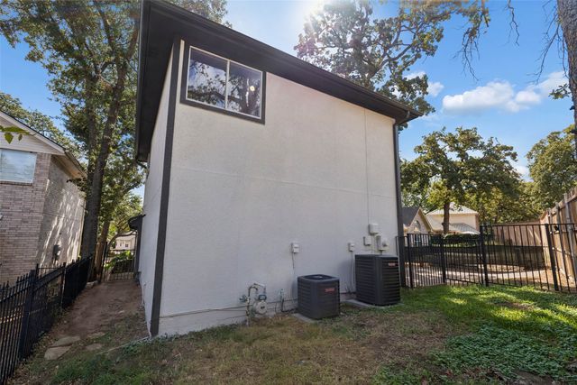 1503 Milla Court, Euless, TX 76039