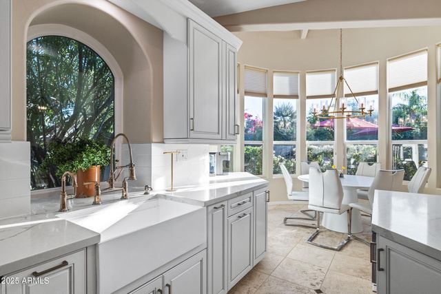 10115 E BELLA VISTA Drive, Scottsdale, AZ 85258