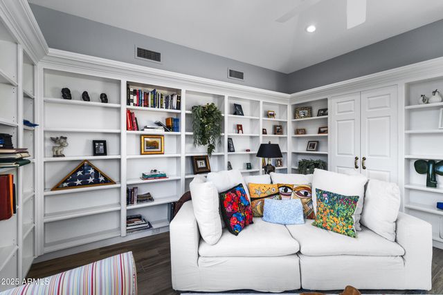 10115 E BELLA VISTA Drive, Scottsdale, AZ 85258