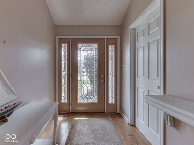 1132 Kay Drive, Greenwood, IN 46142