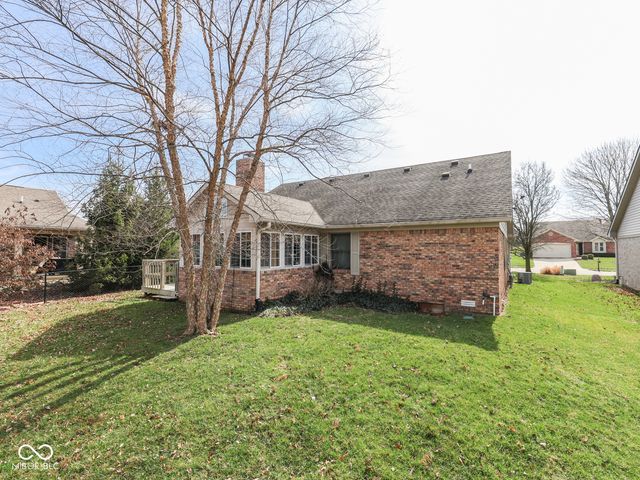 1132 Kay Drive, Greenwood, IN 46142