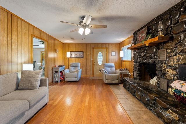 1507 Chatfield Road, Benton, AR 72015