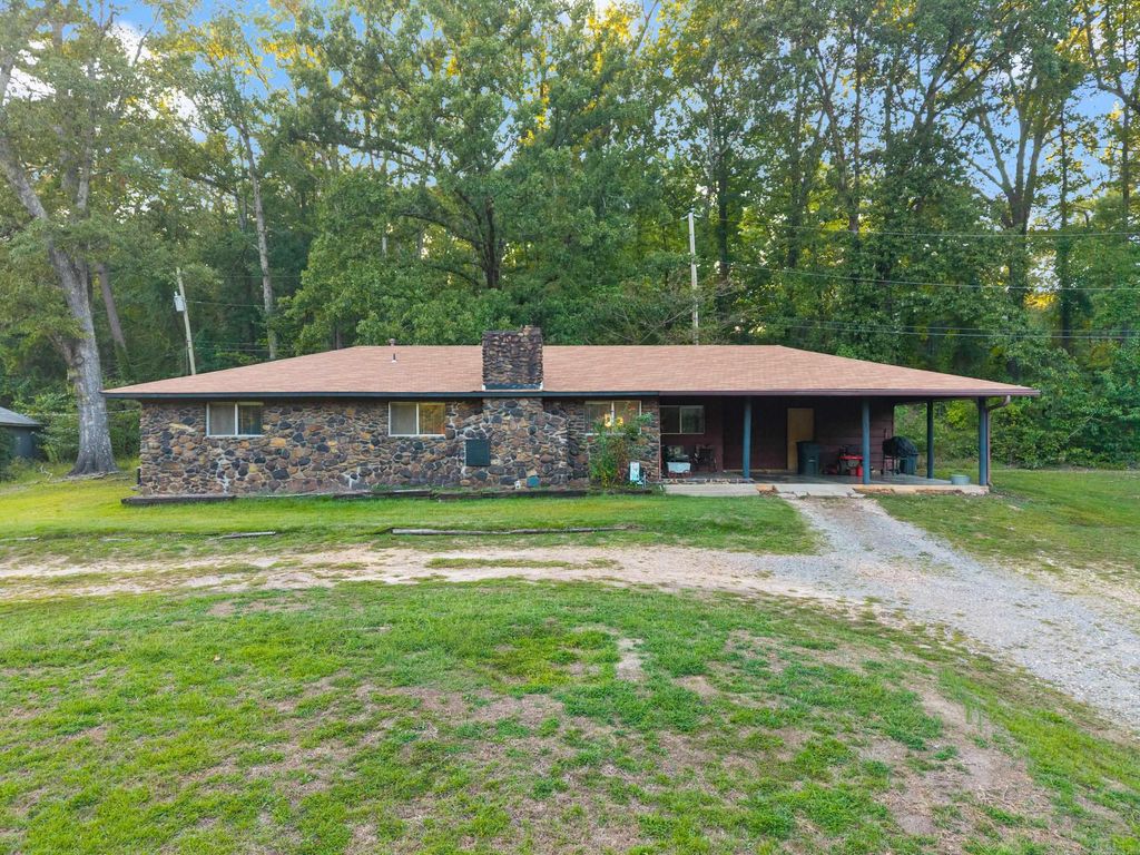 1507 Chatfield Road, Benton, AR 72015