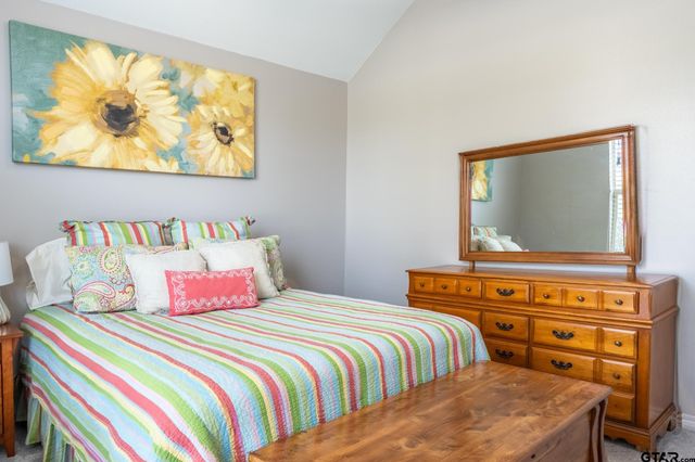 9246 Stonebank Xing, Tyler, TX 75703