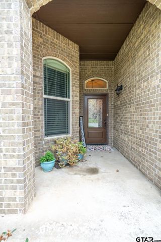 9246 Stonebank Xing, Tyler, TX 75703