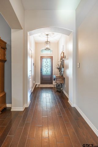 9246 Stonebank Xing, Tyler, TX 75703