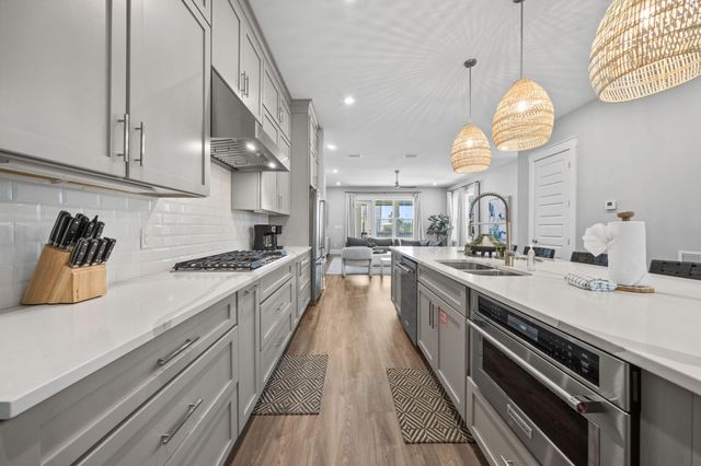 34 W Majestic Palm Drive, Inlet Beach, FL 32461