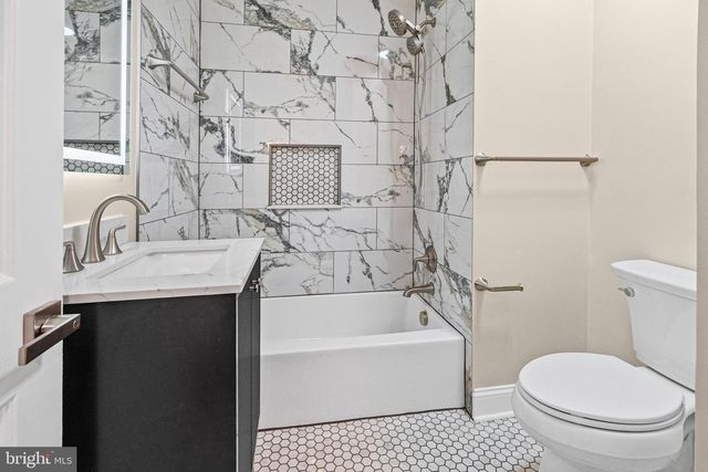 3010 BRENDAN AVE, Baltimore, MD 21213