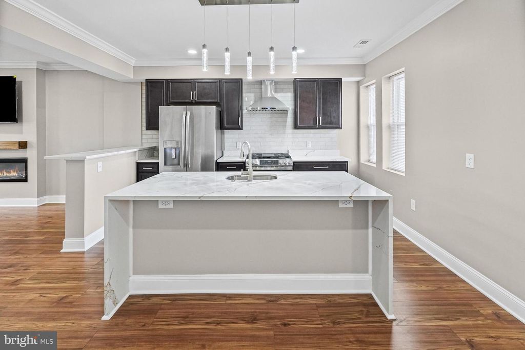 3010 BRENDAN AVE, Baltimore, MD 21213