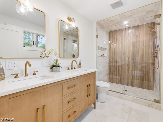 29 Heron Rd, Livingston Twp., NJ 07039