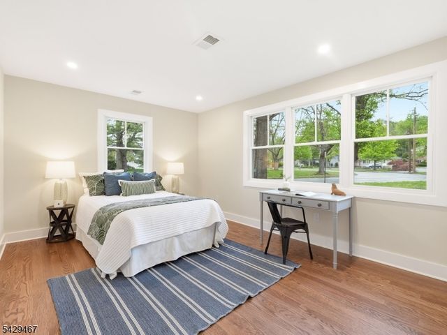 29 Heron Rd, Livingston Twp., NJ 07039