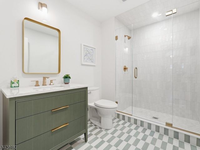 29 Heron Rd, Livingston Twp., NJ 07039