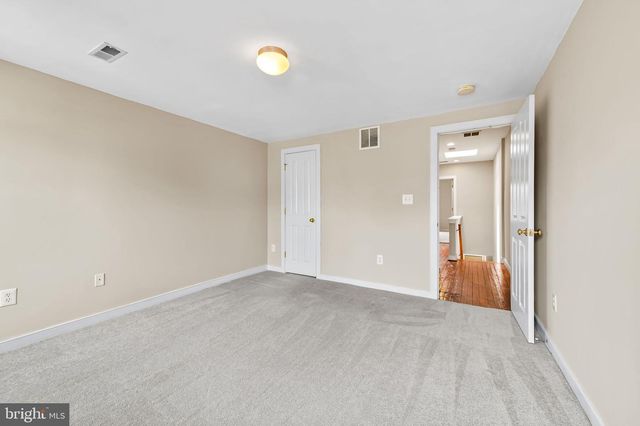 19 N EAST AVE, Baltimore, MD 21224