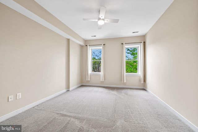 19 N EAST AVE, Baltimore, MD 21224