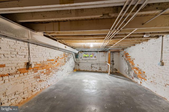 19 N EAST AVE, Baltimore, MD 21224