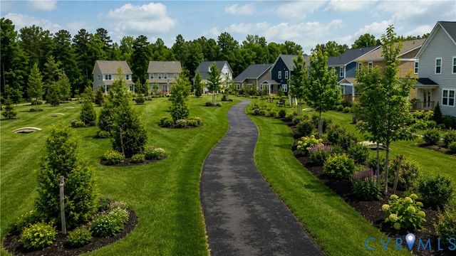 15128 Bishops Run Ct, Chesterfield, VA 23112
