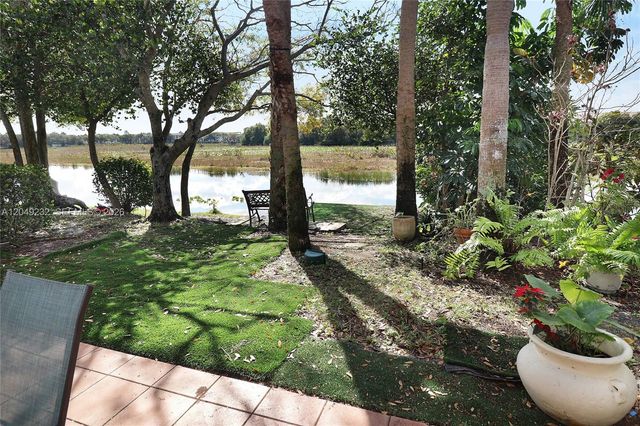 13212 NW 8th St 13212, Pembroke Pines, FL 33028
