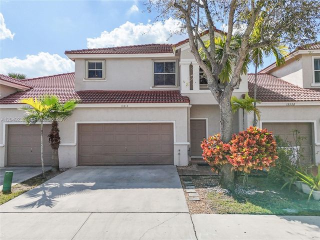 13212 NW 8th St 13212, Pembroke Pines, FL 33028