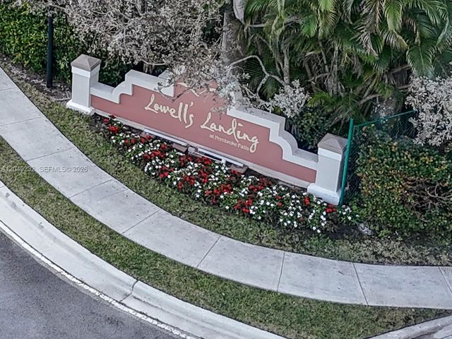 13212 NW 8th St 13212, Pembroke Pines, FL 33028