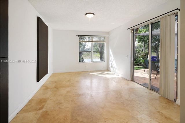 13212 NW 8th St 13212, Pembroke Pines, FL 33028