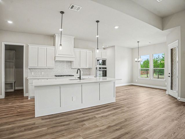 6830 Southrock Drive, Midlothian, TX 76065