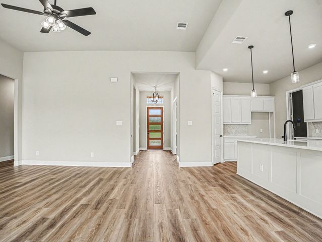 6830 Southrock Drive, Midlothian, TX 76065