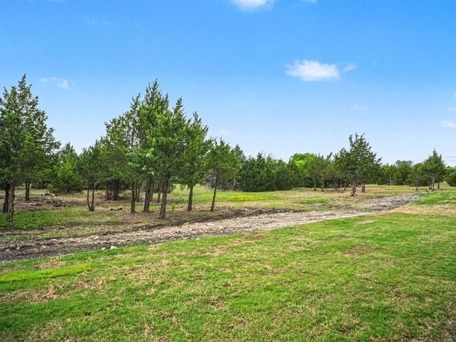 6830 Southrock Drive, Midlothian, TX 76065