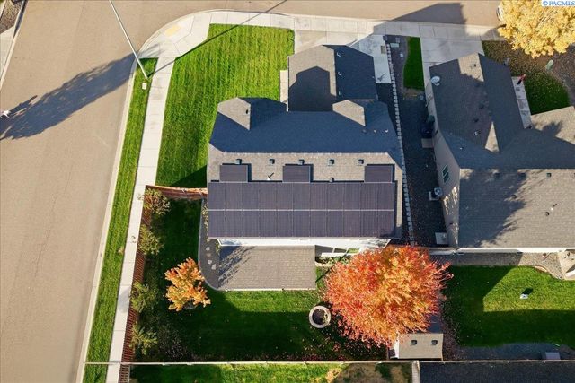 9409 W 8th Place, Kennewick, WA 99336