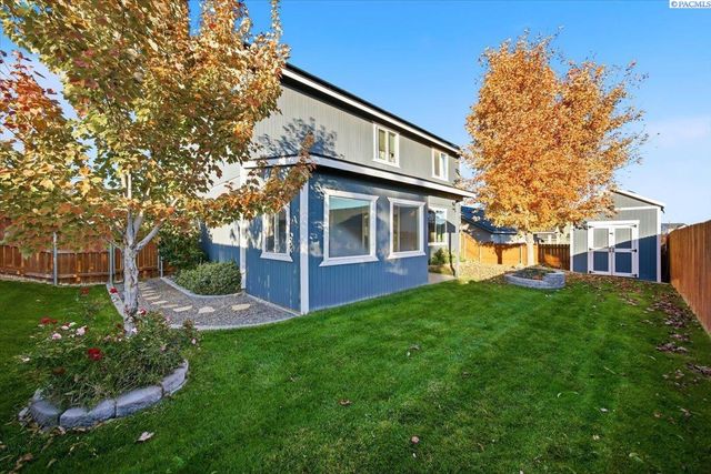 9409 W 8th Place, Kennewick, WA 99336
