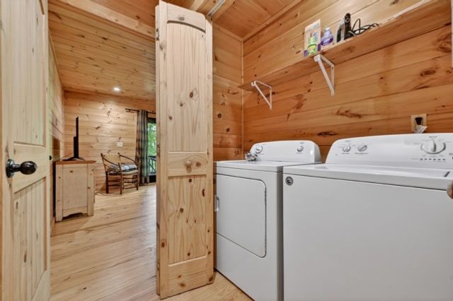 565 Catawba Circle, Ellijay, GA 30540