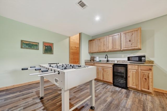 565 Catawba Circle, Ellijay, GA 30540