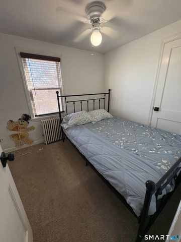 506 Lighthouse Road, New Haven, CT 06512